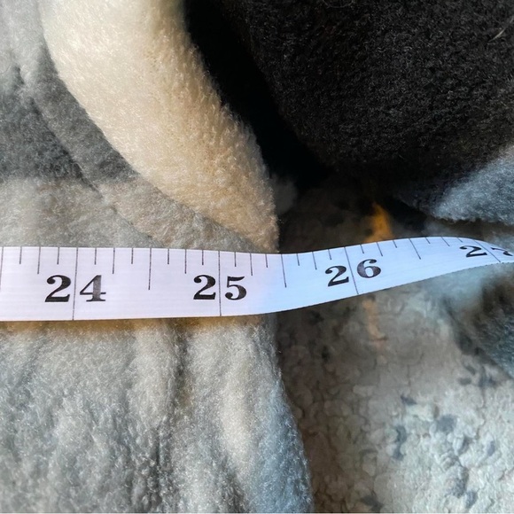 Sherpa Lined Fleece Jacket - Picture 5 of 6